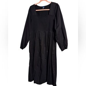 Old Navy Black Dress – Size L – Smocked Top & Flowing Skirt